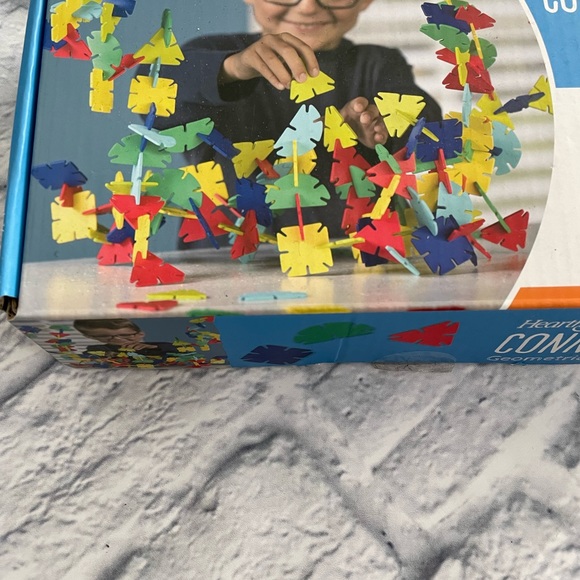 Connectagons wooden toy set connecting building learning toy - Picture 5 of 7